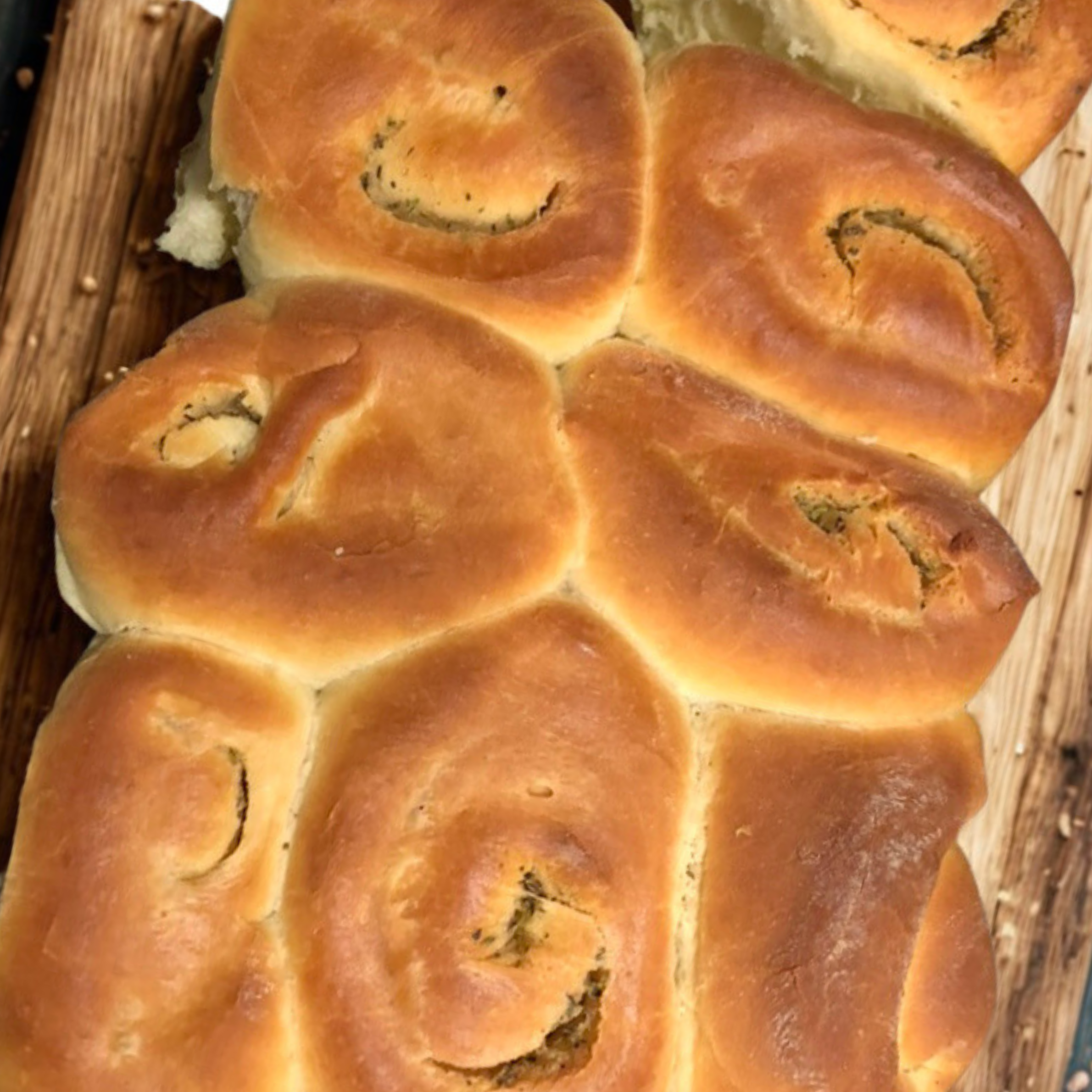 Buttery Herbed Dinner Rolls (1 dozen)